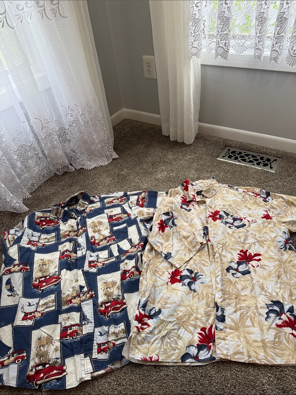 Men's Short-Sleeve Hawaiian Shirt  and vintage 1950s car woody motif shirt